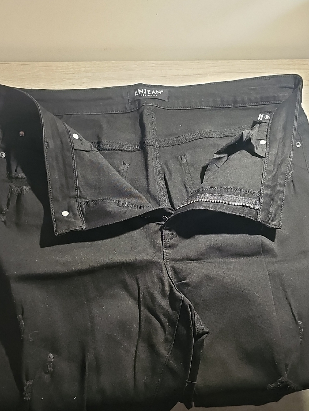 ENJEAN denim Co Black Drestressed Jeans 2x